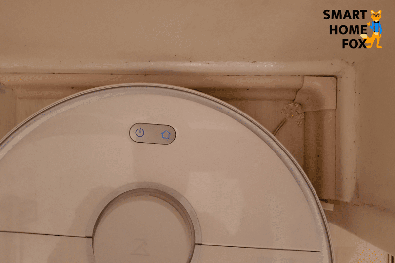 Roborock S5 Max уборка в углах